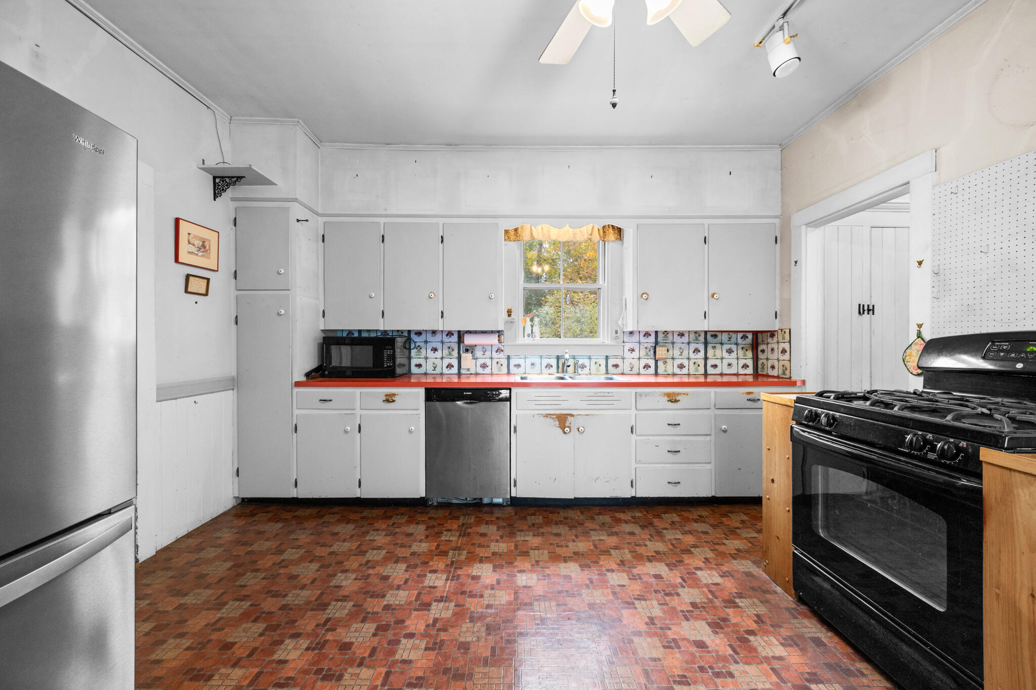 17 Main Street Franklin ME 04634