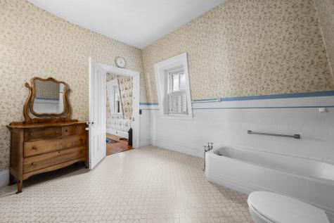 17 Main Street Franklin ME 04634