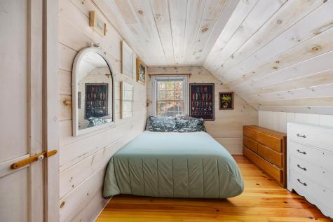 17 Main Street Franklin ME 04634