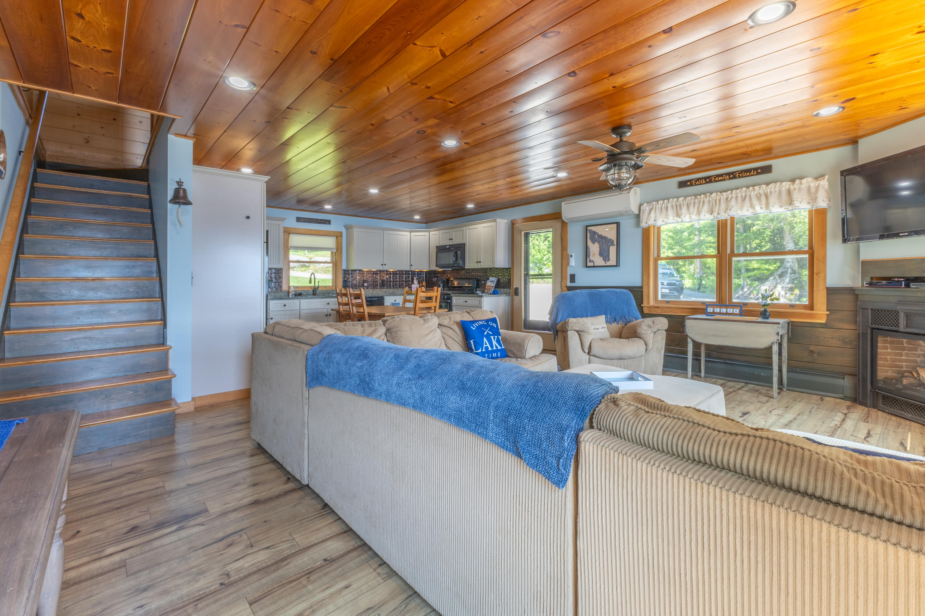 123 Estes Way Eastbrook ME 04634