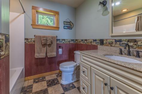 123 Estes Way Eastbrook ME 04634