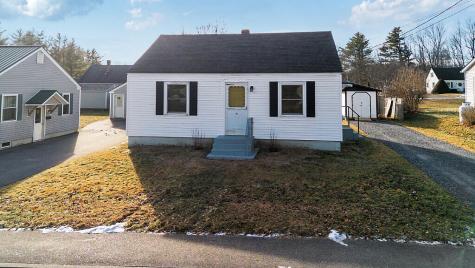 16 Brookside Avenue Augusta ME 04330