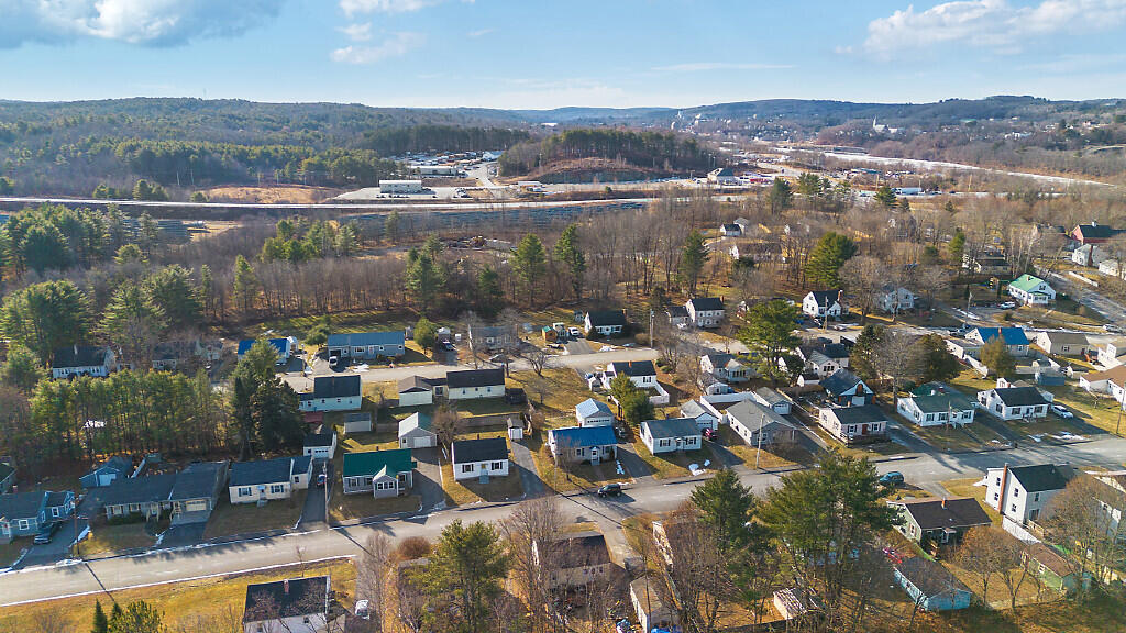 16 Brookside Avenue Augusta ME 04330