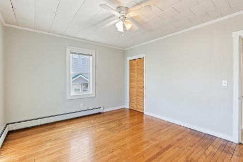 16 Brookside Avenue Augusta ME 04330