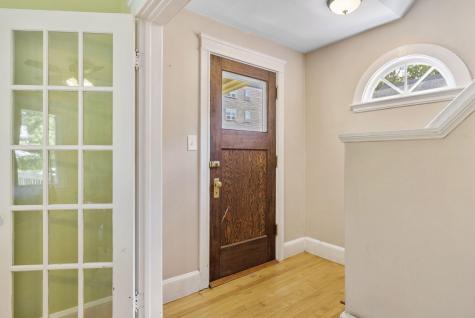 8 Wessex Street Portland ME 04102