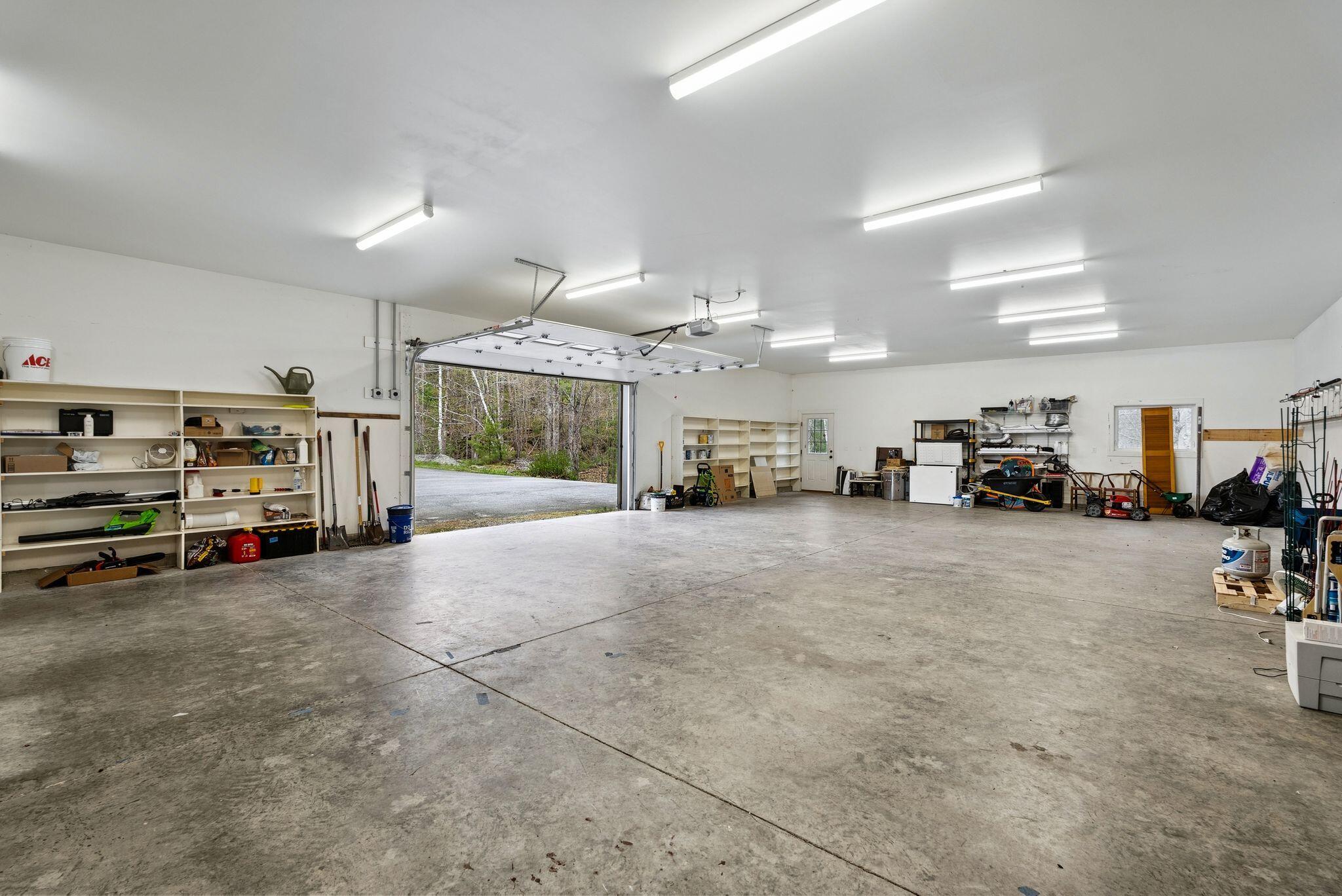 124 Middle Road Woolwich ME 04579