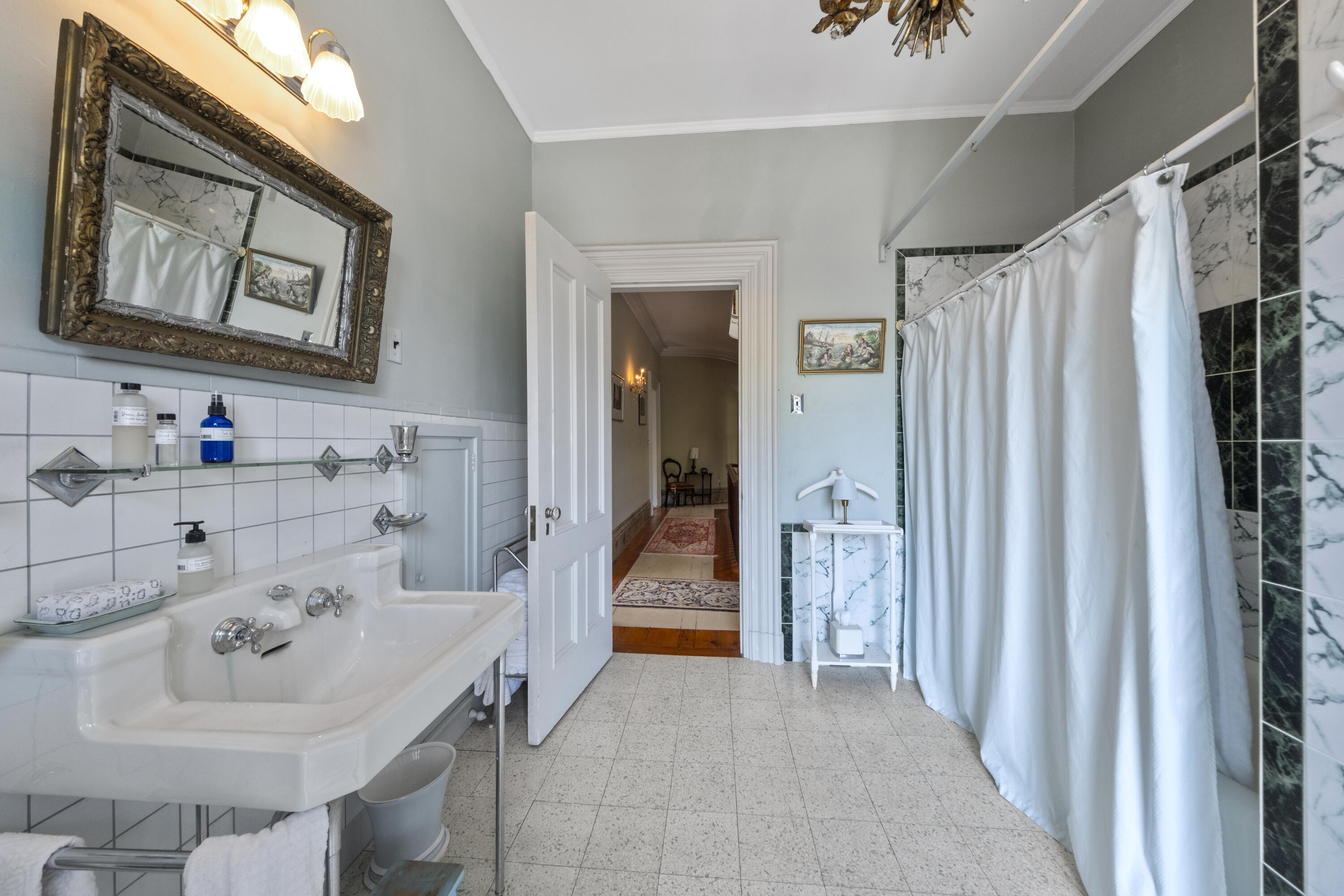 208 High Street Belfast ME 04915