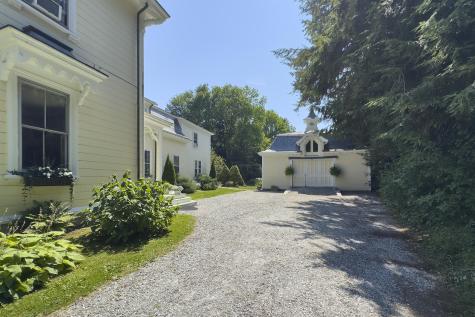 208 High Street Belfast ME 04915