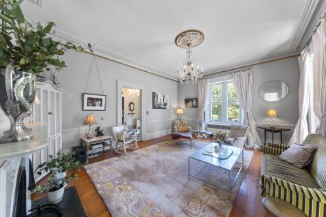 208 High Street Belfast ME 04915