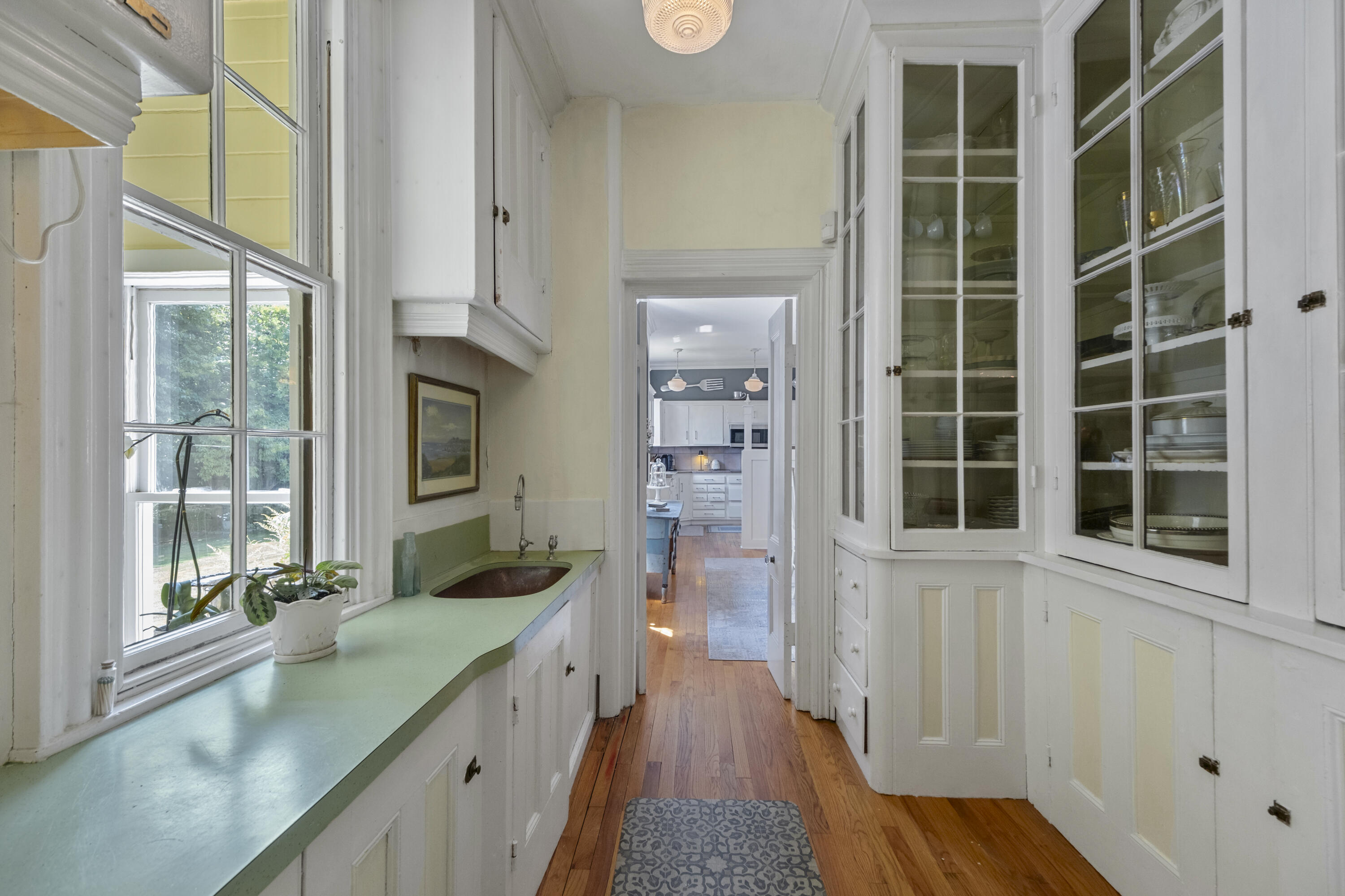 208 High Street Belfast ME 04915