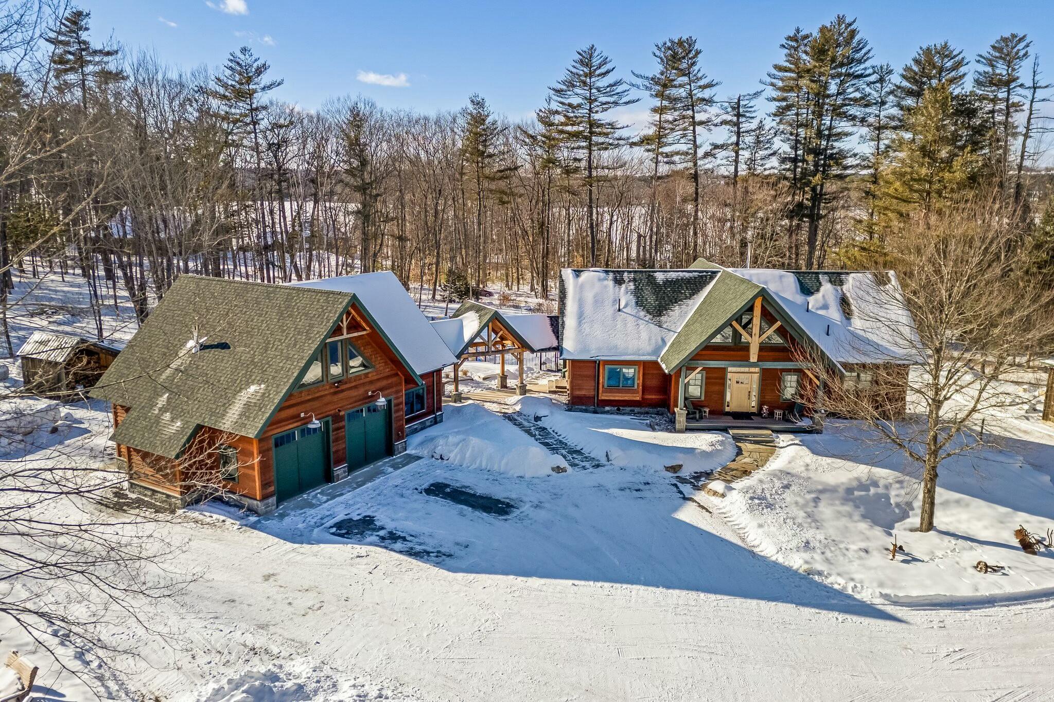 61 Cobbossee Lane Manchester ME 04351