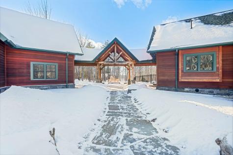 61 Cobbossee Lane Manchester ME 04351