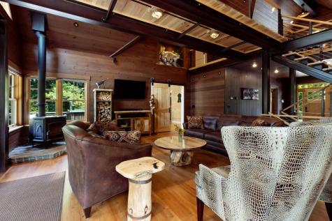 61 Cobbossee Lane Manchester ME 04351