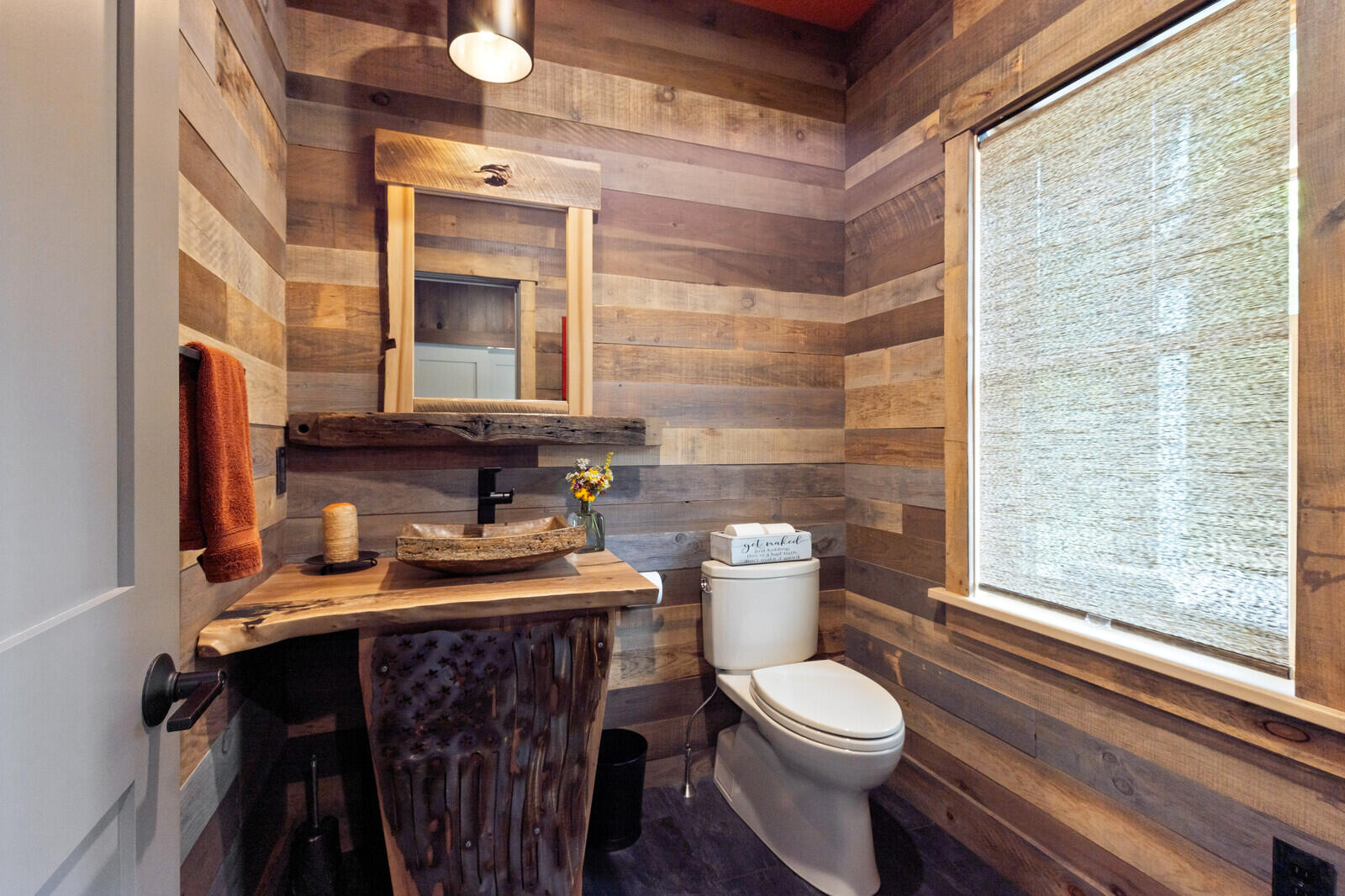 61 Cobbossee Lane Manchester ME 04351