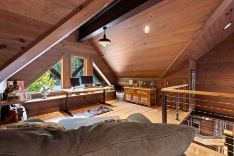 61 Cobbossee Lane Manchester ME 04351