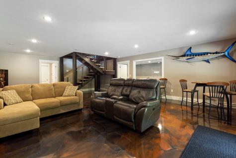 61 Cobbossee Lane Manchester ME 04351