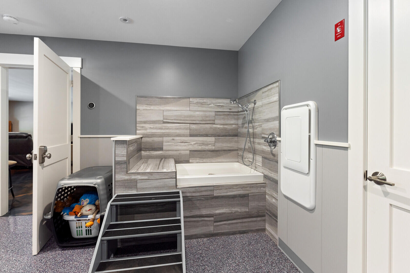 61 Cobbossee Lane Manchester ME 04351