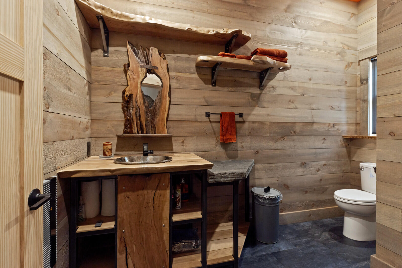 61 Cobbossee Lane Manchester ME 04351