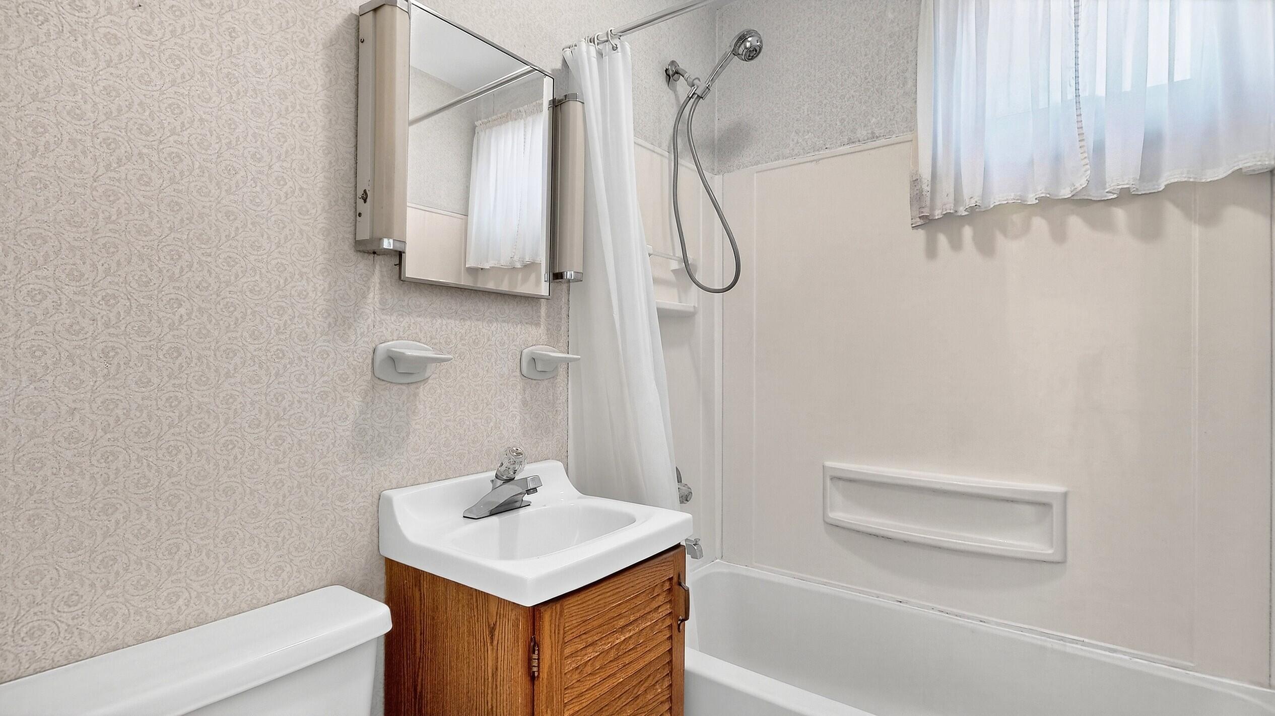 75 Mckinley Street South Portland ME 04106