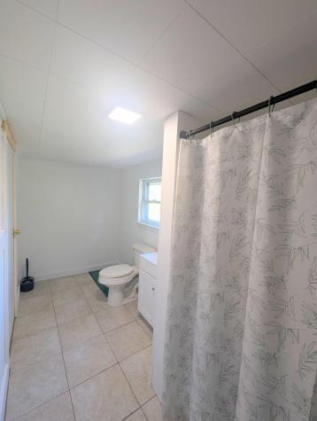 3 Ron Henry Lane Freeport ME 04032