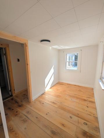 3 Ron Henry Lane Freeport ME 04032