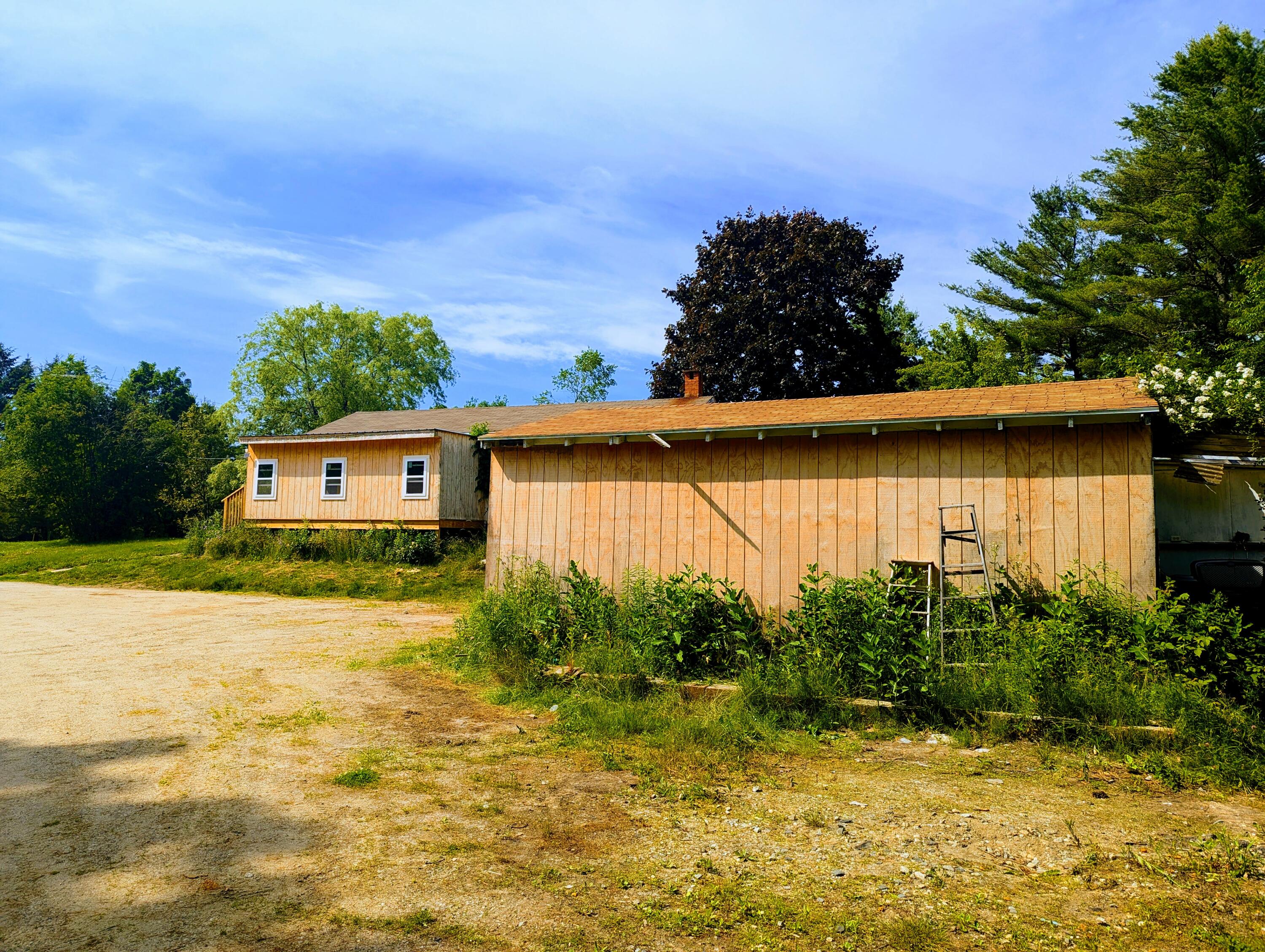 3 Ron Henry Lane Freeport ME 04032