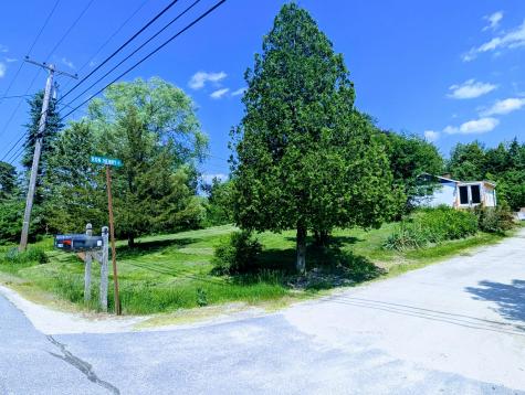 3 Ron Henry Lane Freeport ME 04032