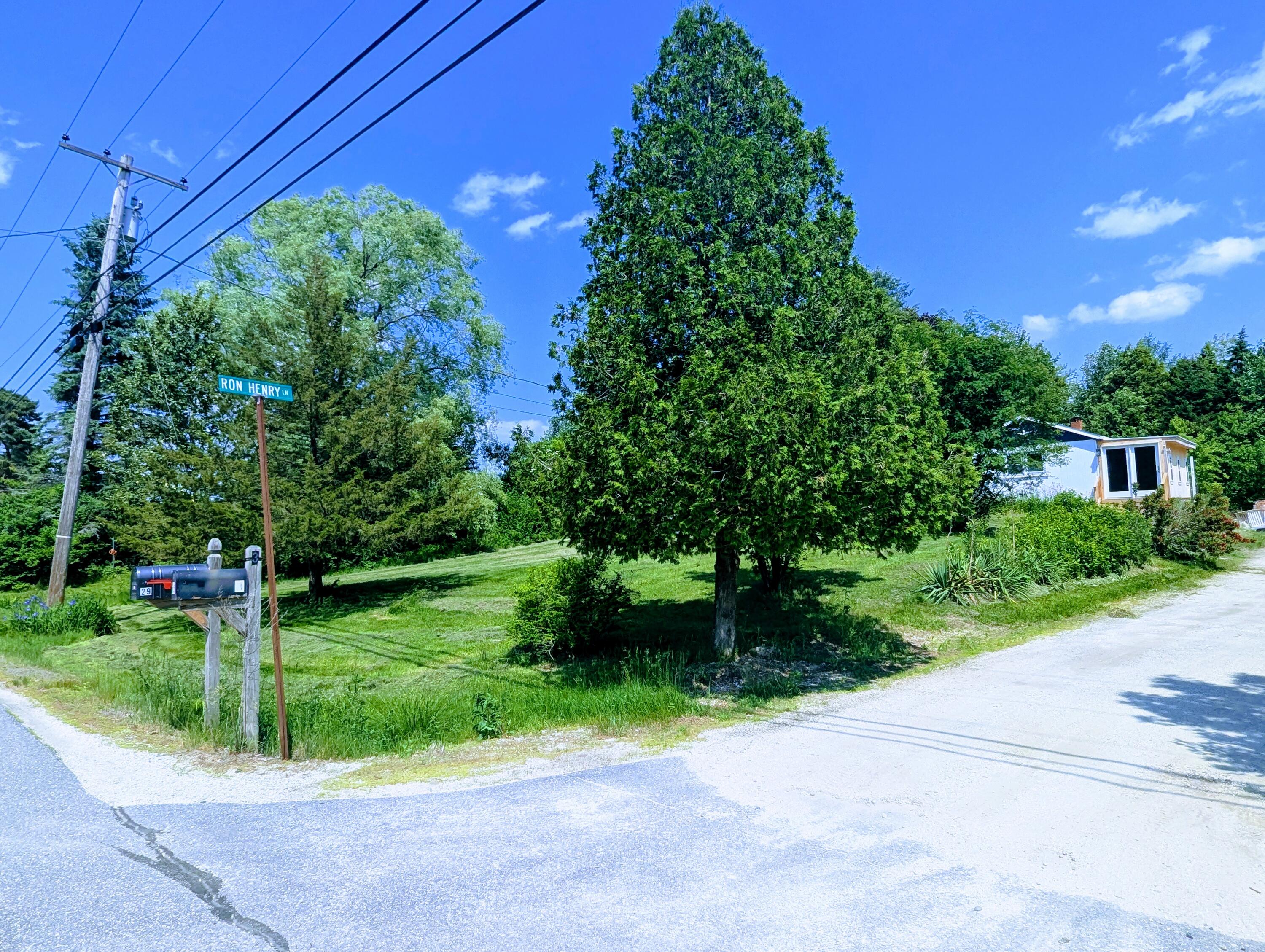 3 Ron Henry Lane Freeport ME 04032