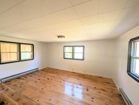 3 Ron Henry Lane Freeport ME 04032