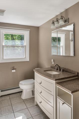 38 Shady Lane Wiscasset ME 04578