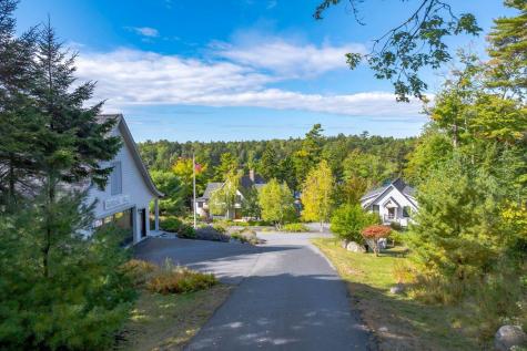 19 Vista Way Mount Desert ME 04660