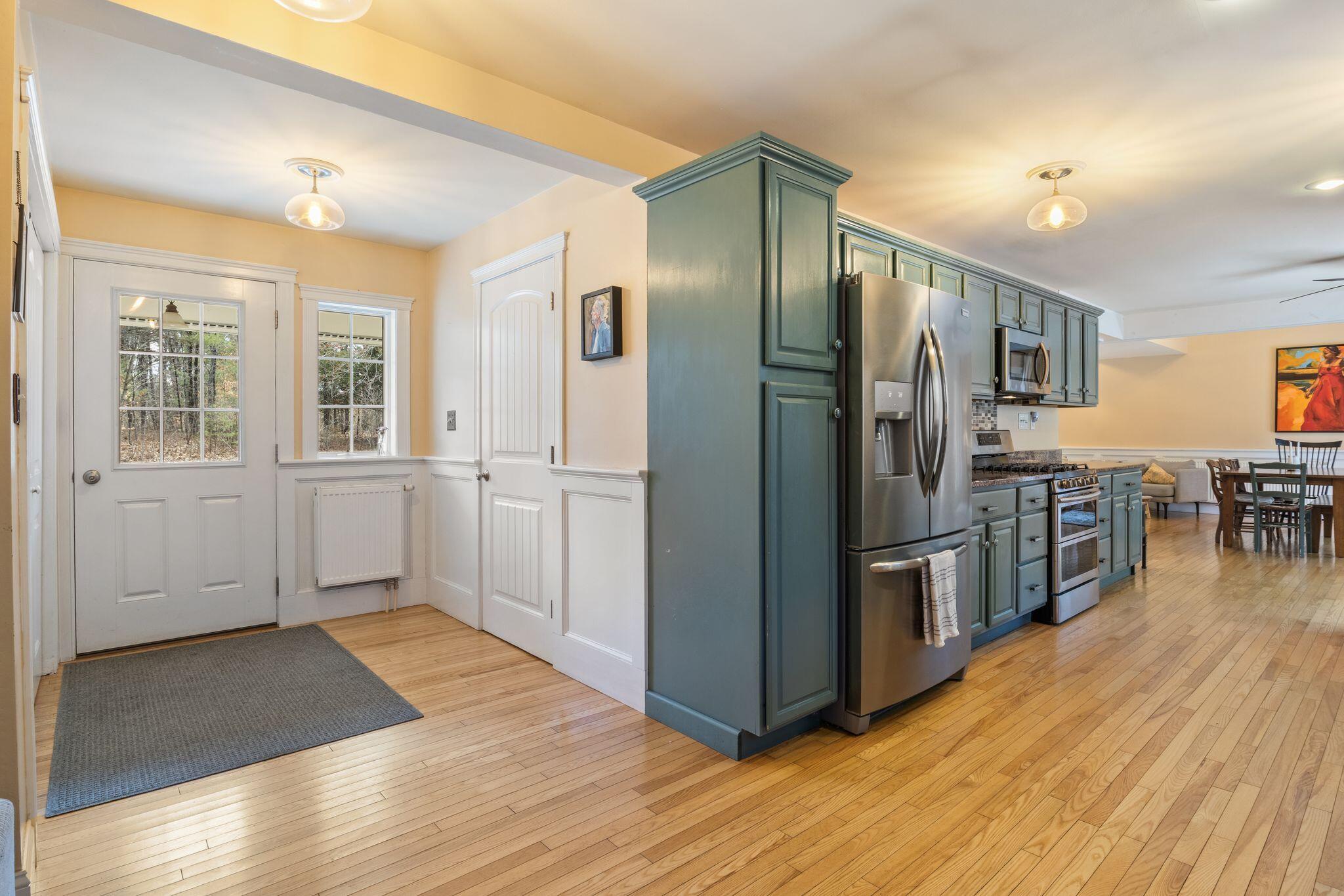 18 Glenview Road Freeport ME 04032