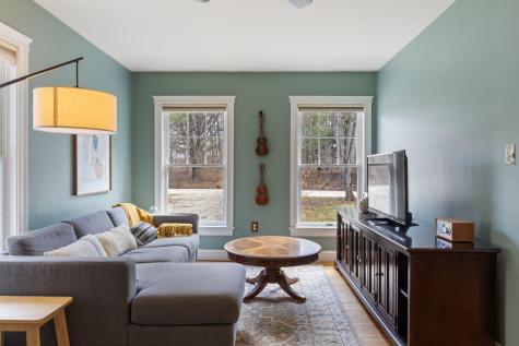 18 Glenview Road Freeport ME 04032
