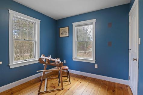 18 Glenview Road Freeport ME 04032