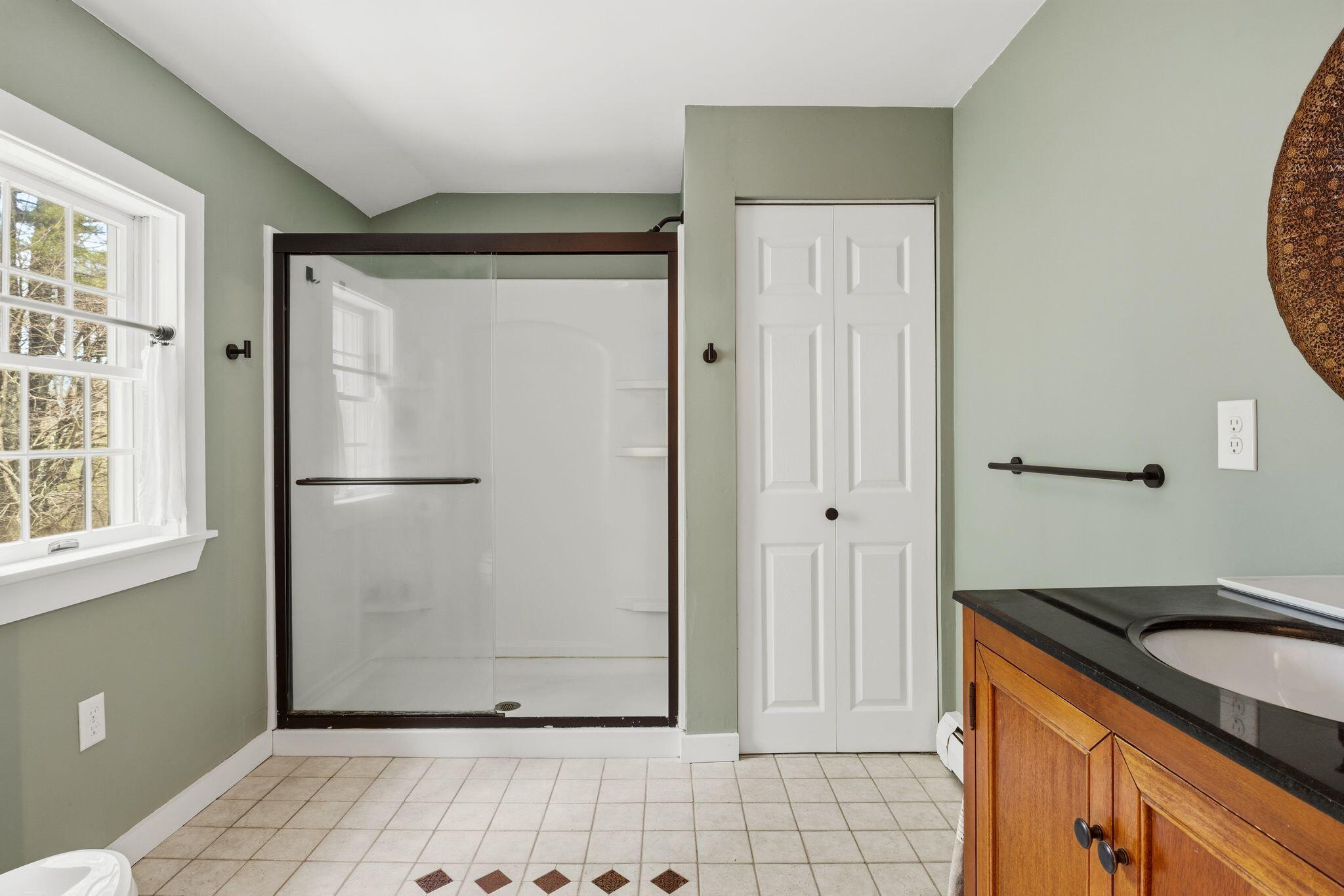 18 Glenview Road Freeport ME 04032