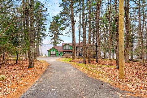 28 Whitetail Lane Raymond ME 04071