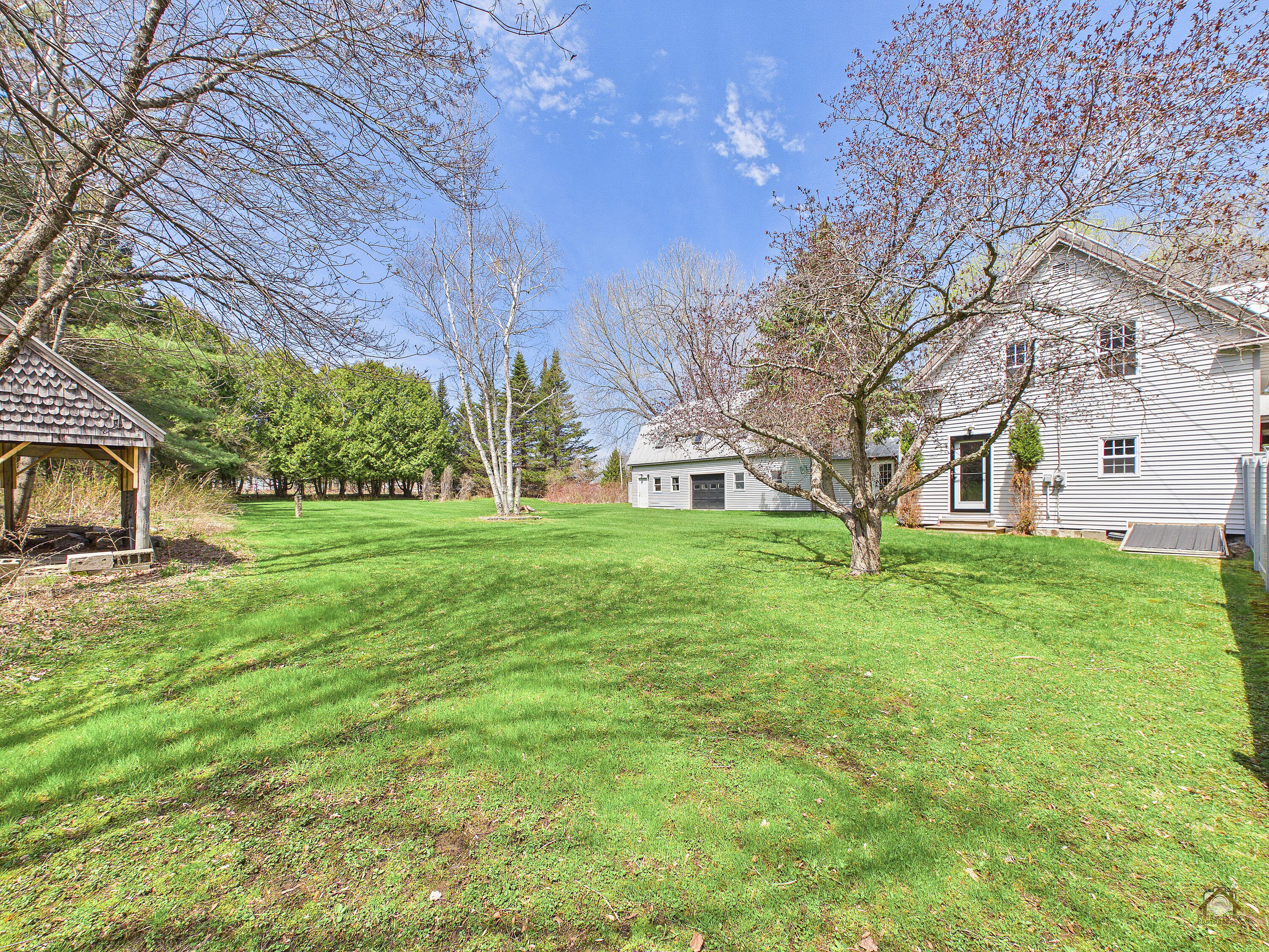 990 Pond Road Sidney ME 04330