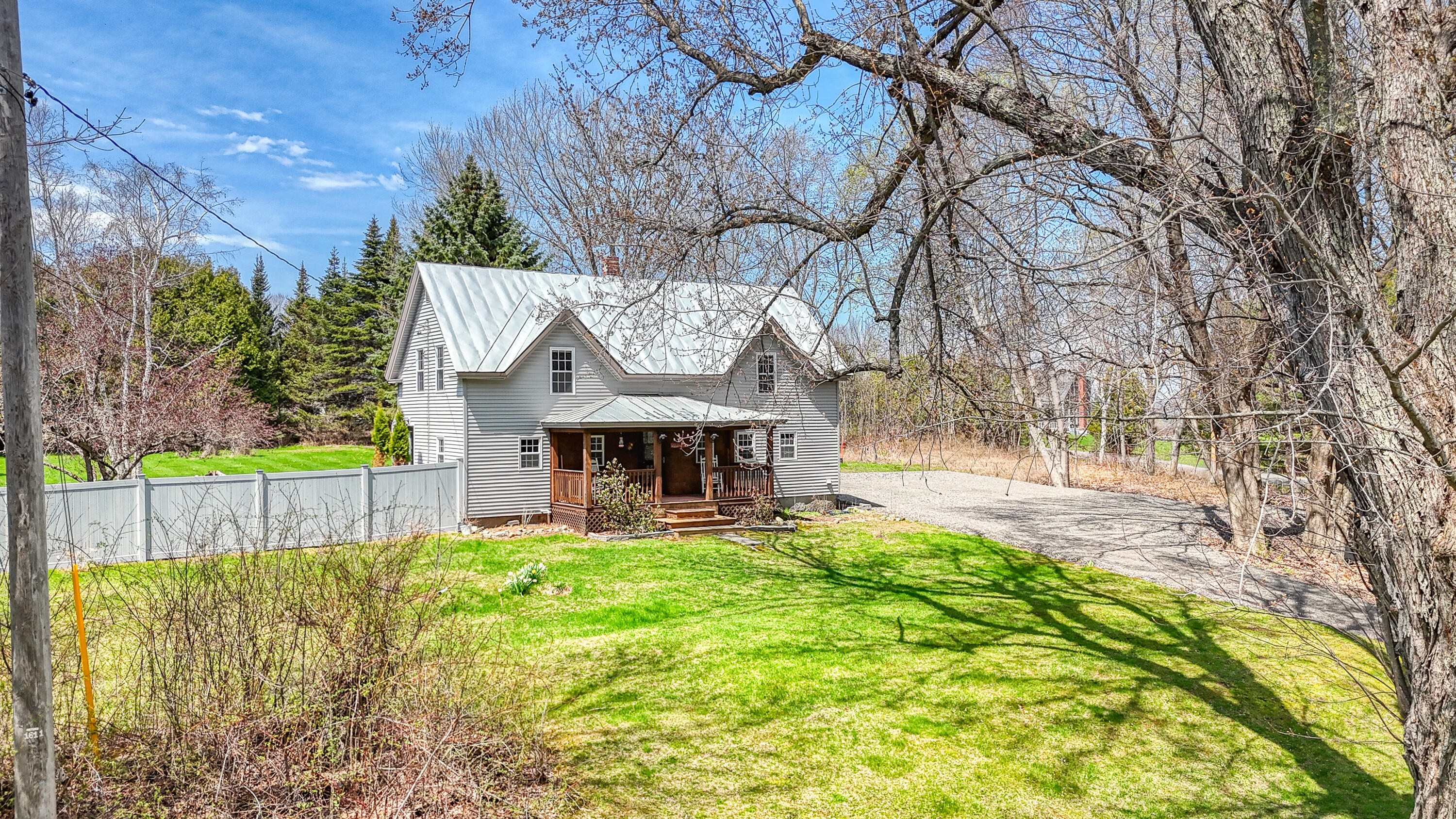 990 Pond Road Sidney ME 04330