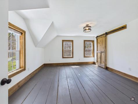 990 Pond Road Sidney ME 04330
