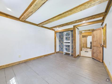 990 Pond Road Sidney ME 04330