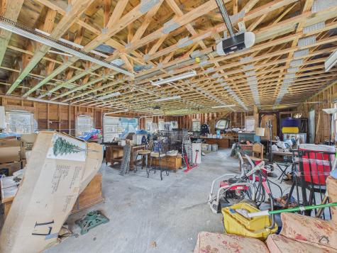 990 Pond Road Sidney ME 04330
