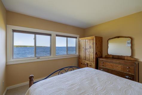 6 Lorimer Road Lamoine ME 04605