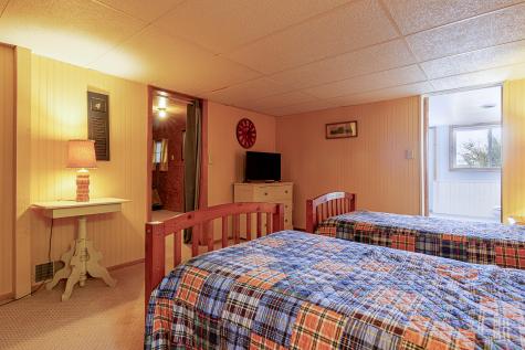 6 Lorimer Road Lamoine ME 04605