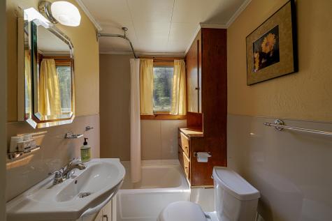 6 Lorimer Road Lamoine ME 04605