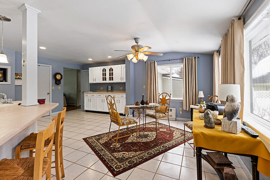 381 W River Road Augusta ME 04330