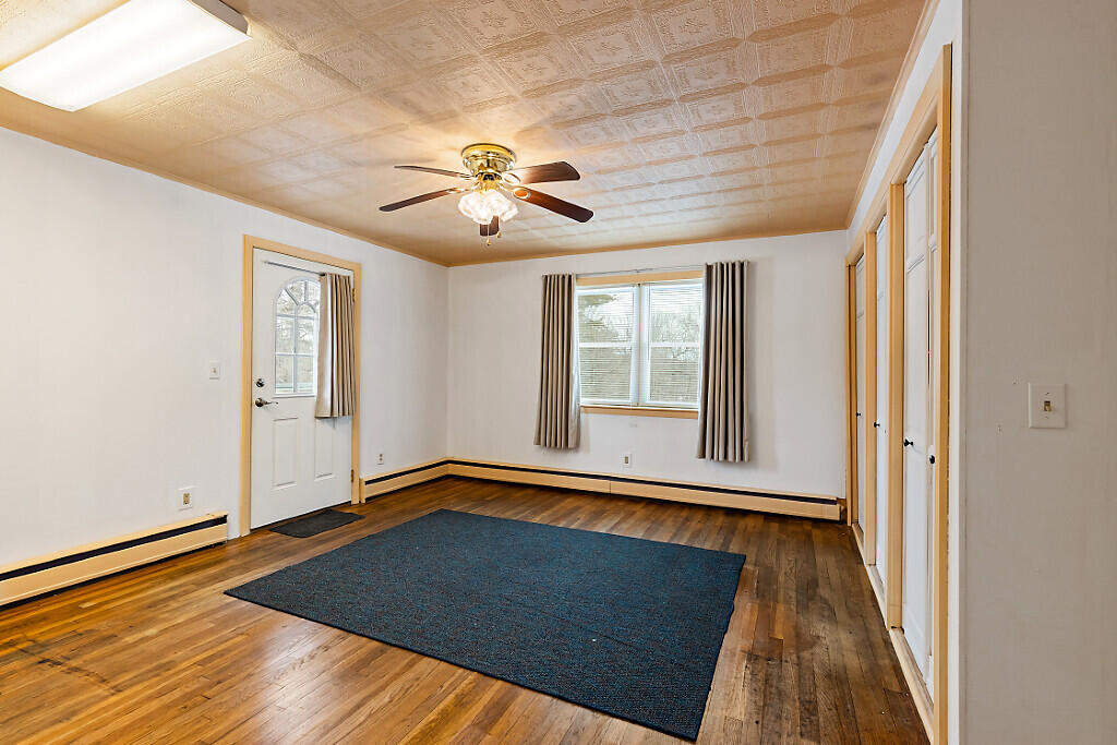 381 W River Road Augusta ME 04330