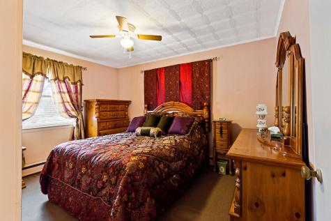 381 W River Road Augusta ME 04330