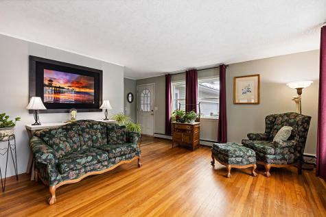 381 W River Road Augusta ME 04330