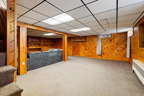 381 W River Road Augusta ME 04330