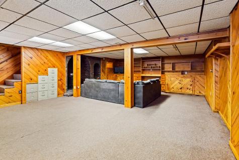 381 W River Road Augusta ME 04330